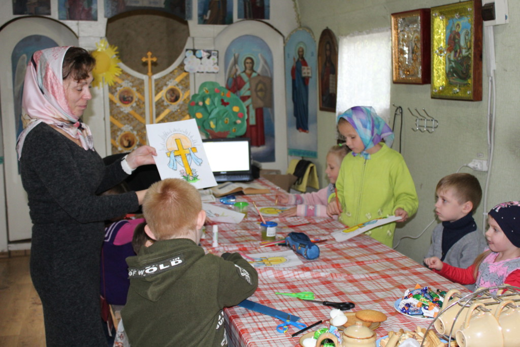 Православная воскресная школа уроки. Занятия в воскресной школе. Уроки воскресной школы для малышей. Воскресная школа для детей. Творческое занятие в воскресной школе.